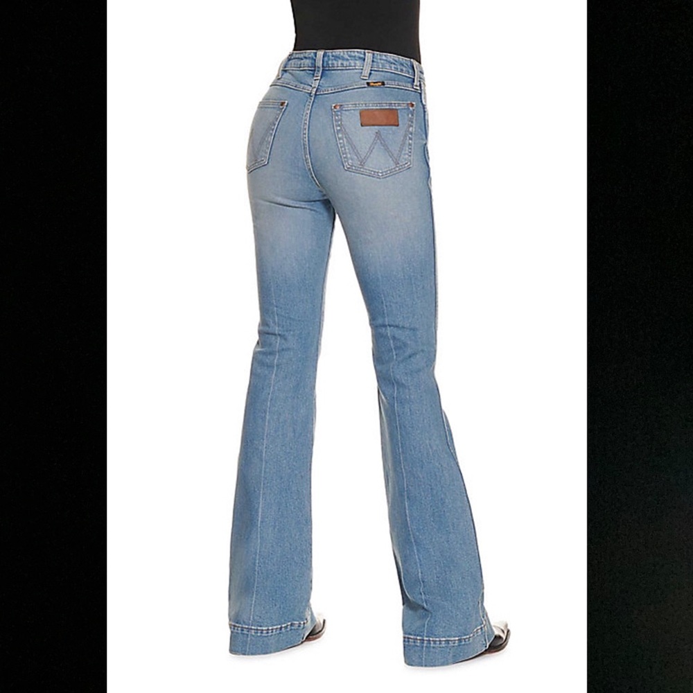 Wrangler High Rise Jeans Bootcut Western